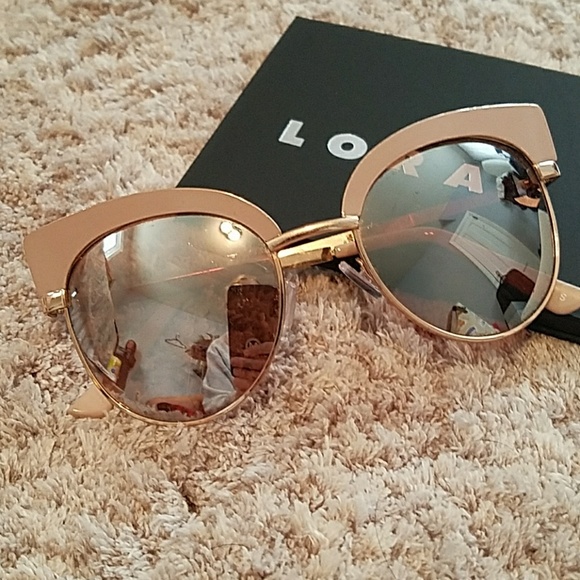 Express Accessories - Express Nude Sunglasses